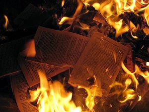 quemalibros-libros-prohibidos